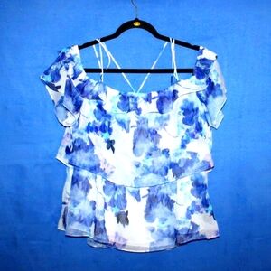 CeCe Blue Floral Ruffle Top S